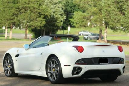 2012 Ferrari California