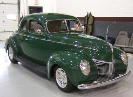 1939 Ford Deluxe