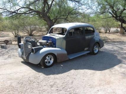 1938 Oldsmobile Humpback