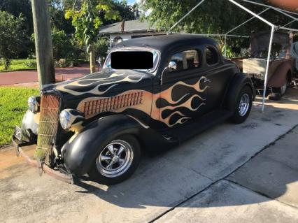 1935 Ford Street Rod