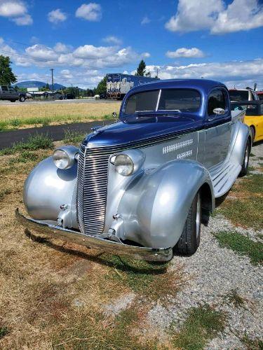 1937 Studebaker Express