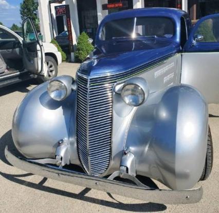 1937 Studebaker Express