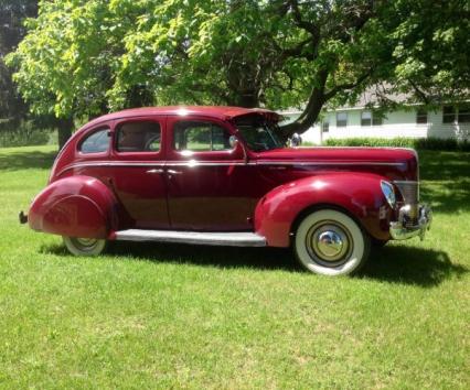 1940 Ford Deluxe