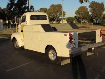 1948 Ford COE