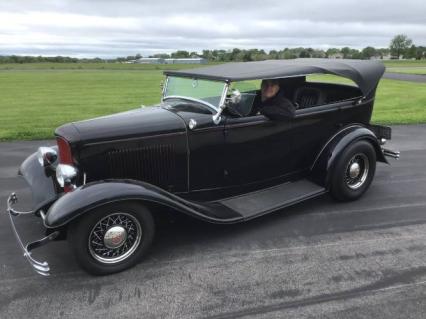 1932 Ford Phaeton