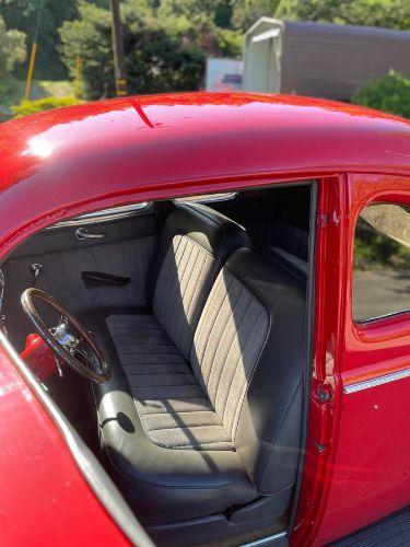 1940 Ford Deluxe