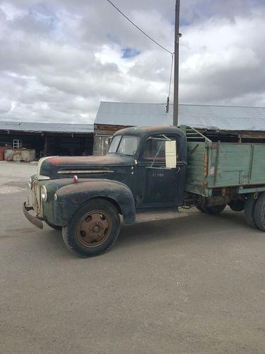 1946 Ford E-450