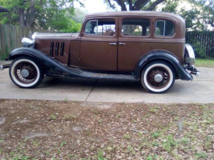 1933 Chevrolet Sedan