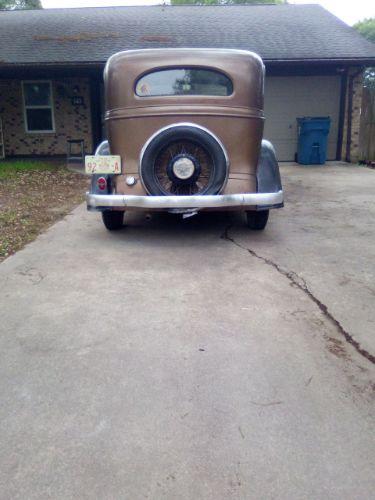 1933 Chevrolet Sedan