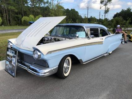 1957 Ford Fairlane