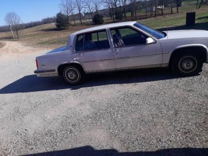 1988 Cadillac Sedan Deville