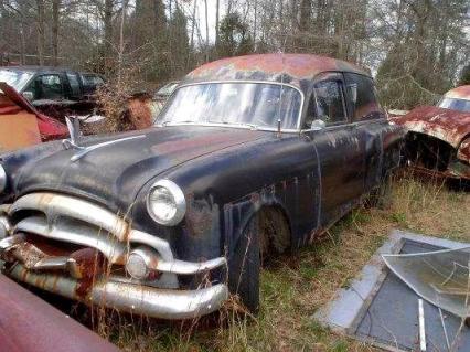 1953  1952 Packard Deluxe 8