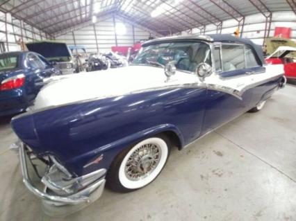 1956 Ford Crown Victoria