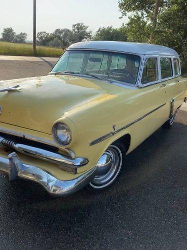 1953 Ford Country Wagon