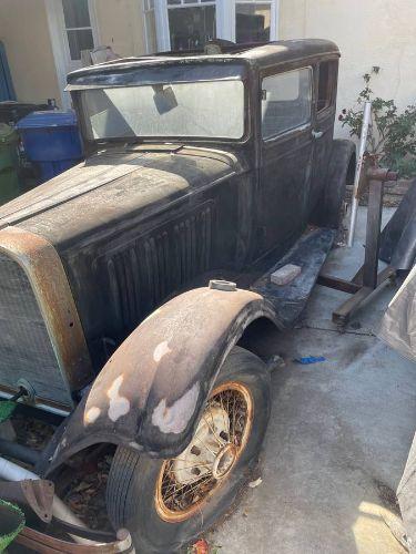 1928 Dodge Super Six Victoria