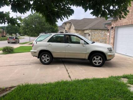 2000 Lexus RX350