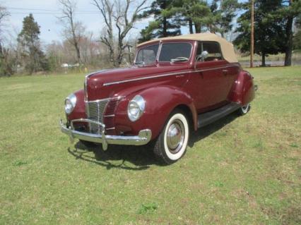 1940 Ford Deluxe