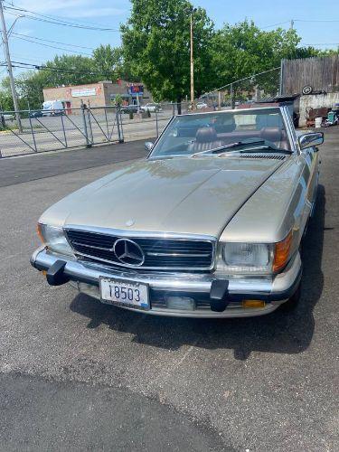 1987 Mercedes Benz 560 SL