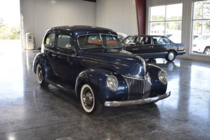 1939 Ford Sedan