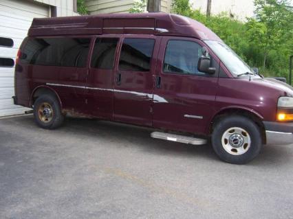 2003 GMC Savana