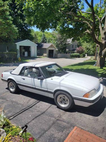 1987 Ford Mustang