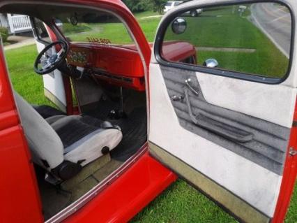 1935 Ford Tudor