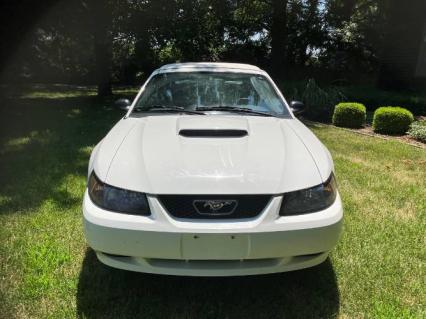 2003 Ford Mustang