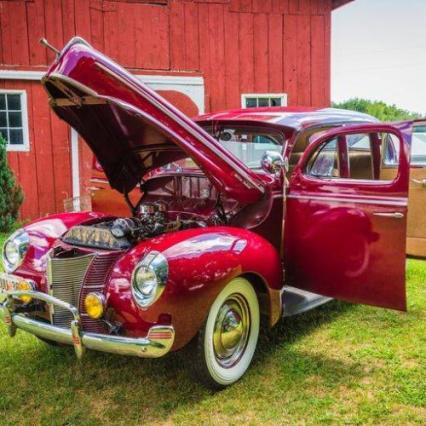 1940 Ford Deluxe