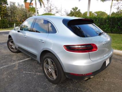 2015 Porsche Macan