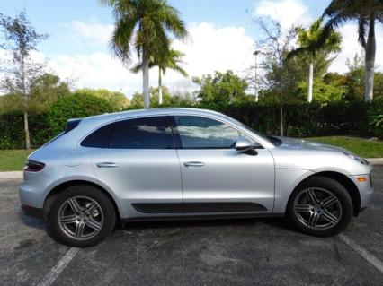 2015 Porsche Macan