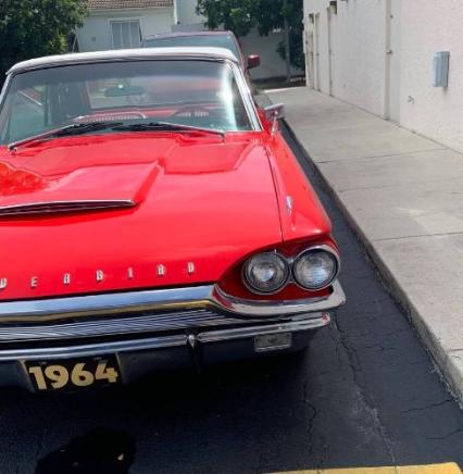 1964 Ford Thunderbird