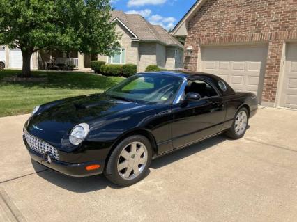 2002 Ford Thunderbird