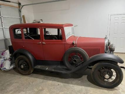 1931 Ford Deluxe