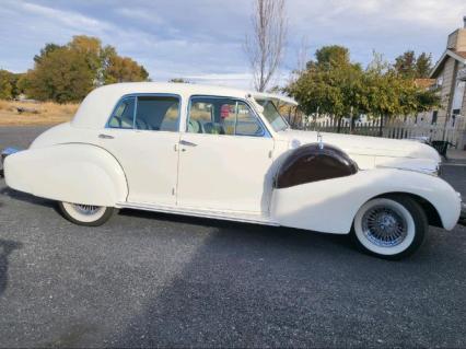 1939 Cadillac Fleetwood