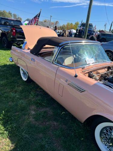 1956 Ford Thunderbird