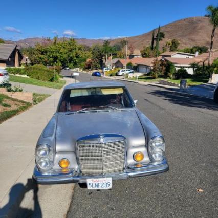 1970 Mercedes Benz 280