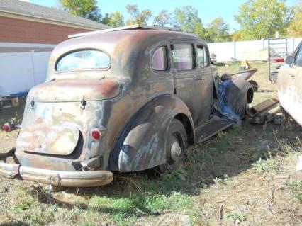 1936 Packard 120