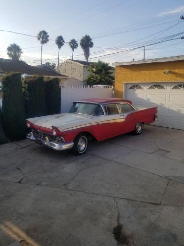 1957 Ford Fairlane 500