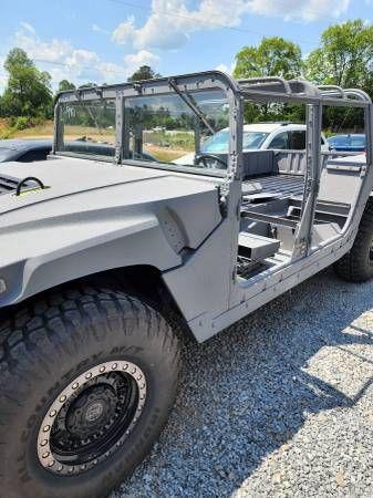 1985 AM General Humvee