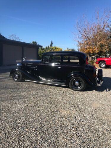 1934 Chevrolet Sedan