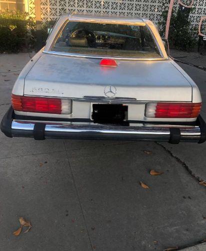 1987 Mercedes Benz 560 SL