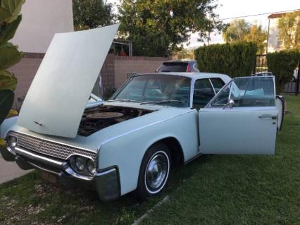 1961 Lincoln Continental