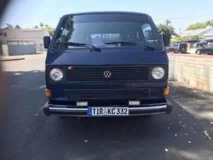 1983 Volkswagen Bus