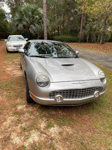 2004 Ford Thunderbird