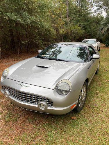 2004 Ford Thunderbird