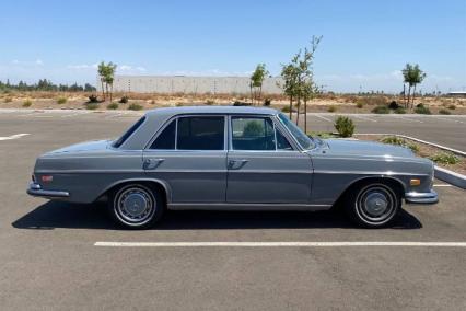 1969 Mercedes Benz 280S