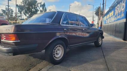 1980 Mercedes Benz 300D