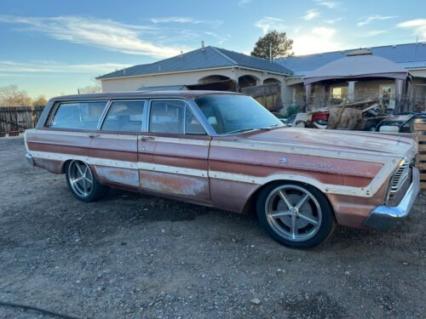 1965 Ford Country Squire