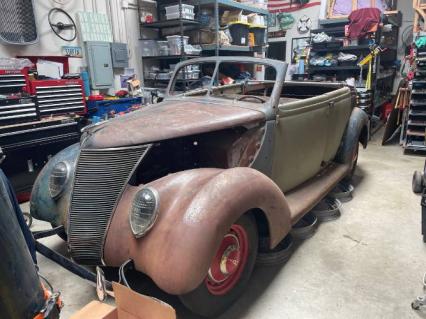 1938 Ford Phaeton