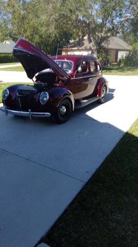 1939 Ford Sedan